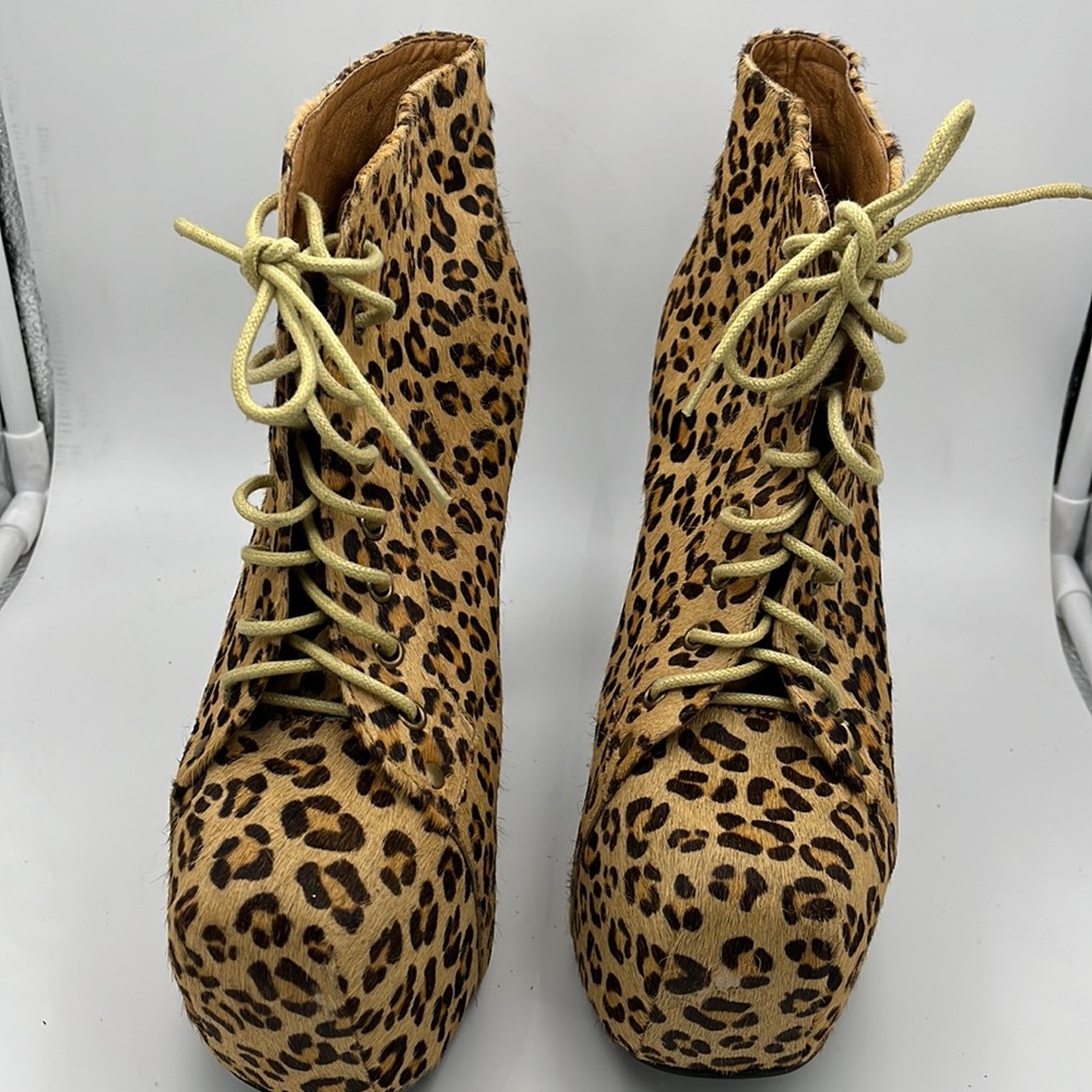 Jeffrey Campbell Cheetah print heel
